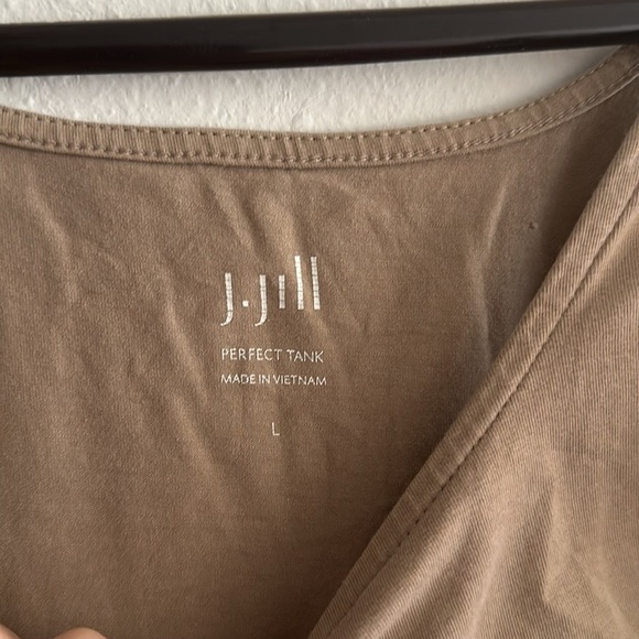 J Jill perfect tank size large tan - Picture 2 of 4